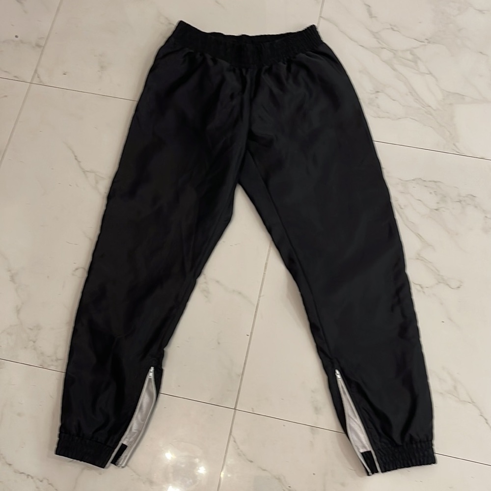 Varsity Spirit sweat pants, size S. We’re never worn in excellent condition!